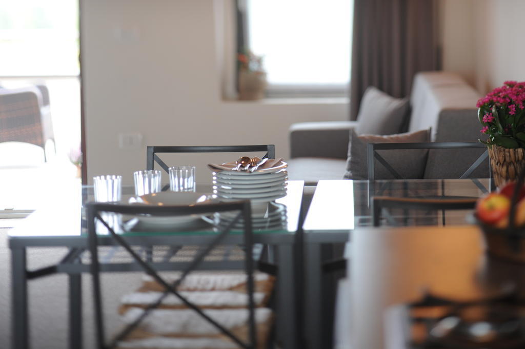 Monte Maino Bed & Breakfast Desenzano del Garda Quarto foto